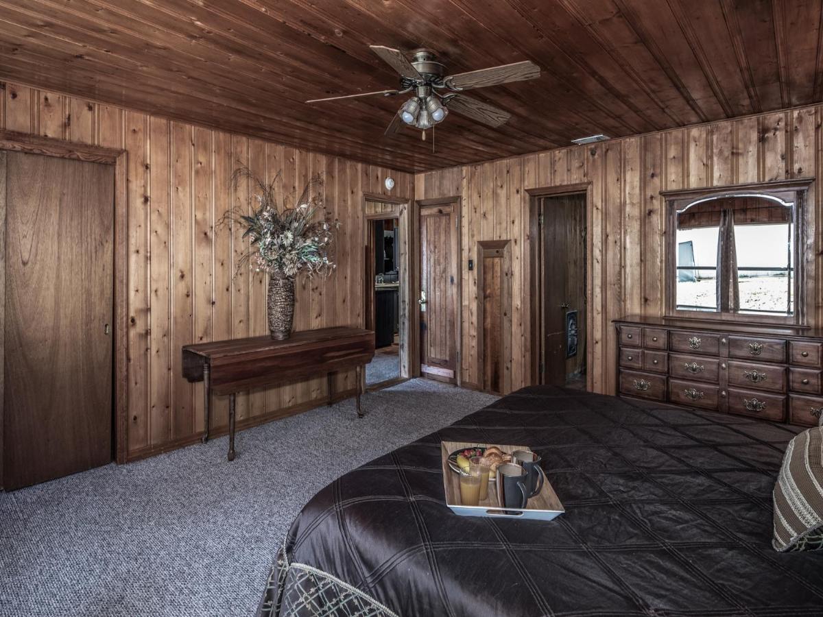 Alpine Cabin, 3 Bedrooms, Deck, Sleeps 8 Руідозо Екстер'єр фото