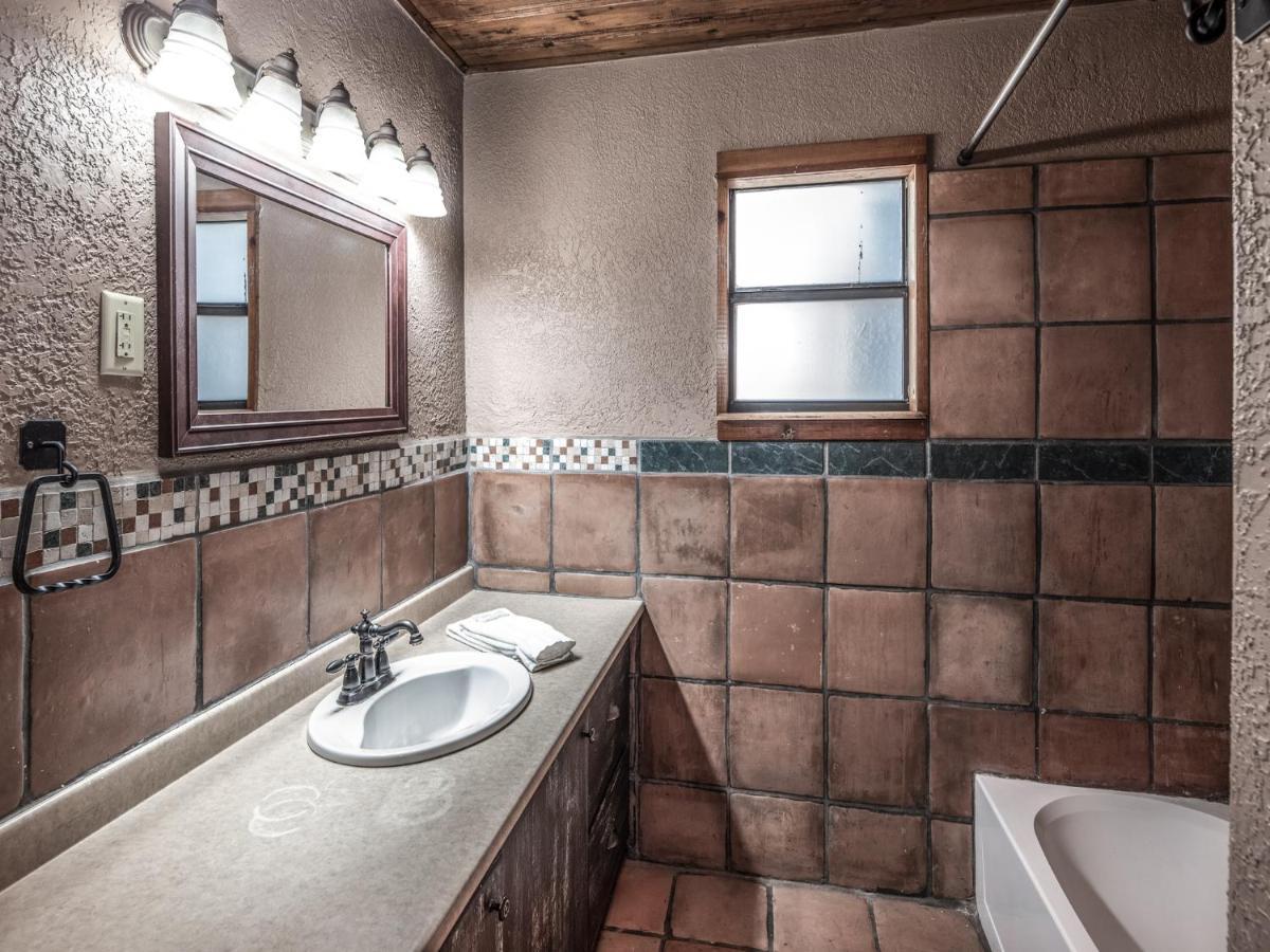 Alpine Cabin, 3 Bedrooms, Deck, Sleeps 8 Руідозо Екстер'єр фото
